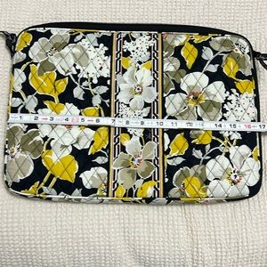 Vera Bradley Computer Laptop Case, NWOT